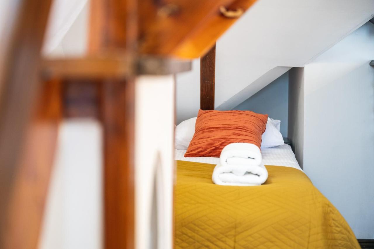 By Oneapartments Apartment